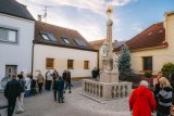 Odhalení sousoší Nejsvětější Trojice